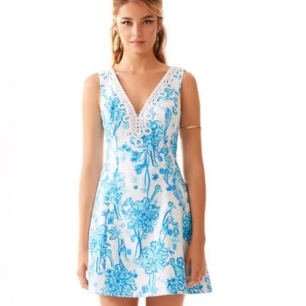 Lilly Pulitzer Brynn Dress in Back It Up Ostrich Size 00